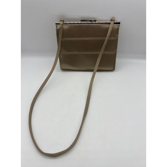 Y2K Nine West Beige Metallic Shoulder Bag Purse, Twist closure bottom spotting - Picture 3 of 10